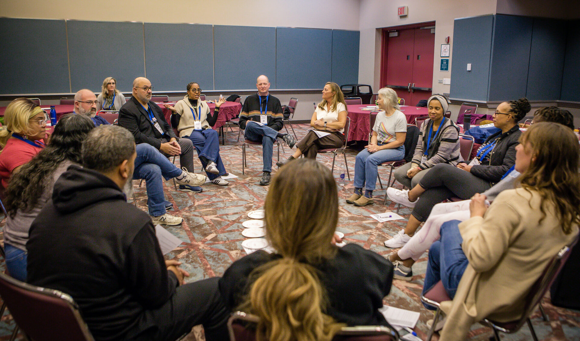 Read more about the article The benefits of communities of practice in education 